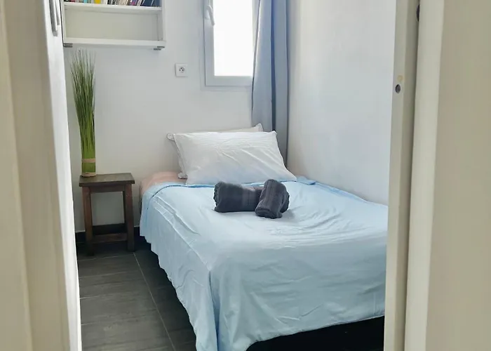 Juan Les Pins 2br Sunny Floor 50m Antibes