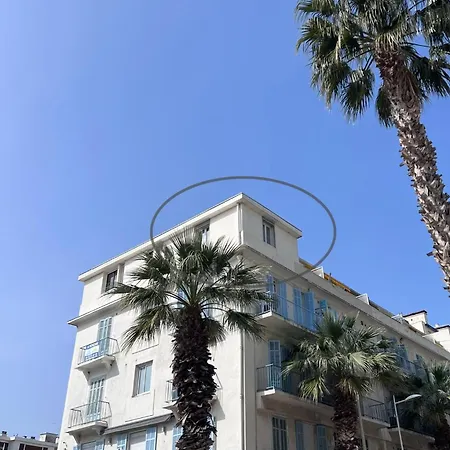 Apartman Juan Les Pins 2br Sunny Floor 50m *