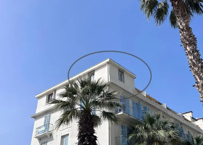 Апартаменти Juan Les Pins 2br Sunny Floor 50m *